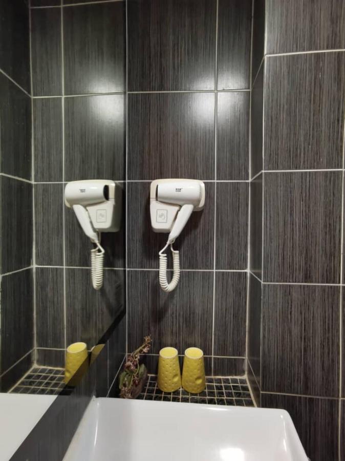 2 Inn 1 Boutique Hotel & Spa Sandakan Exterior photo