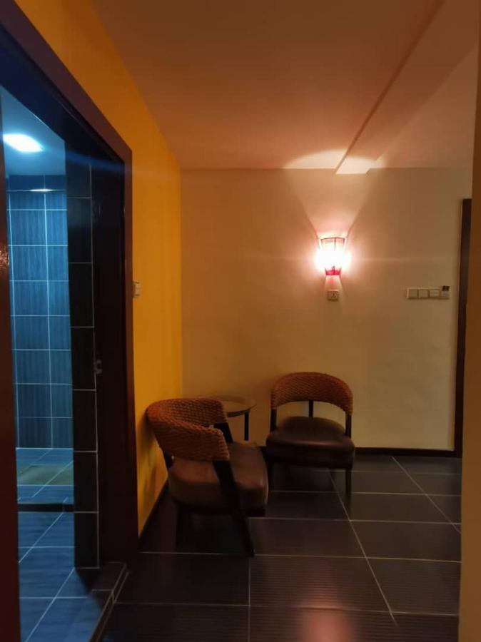 2 Inn 1 Boutique Hotel & Spa Sandakan Exterior photo