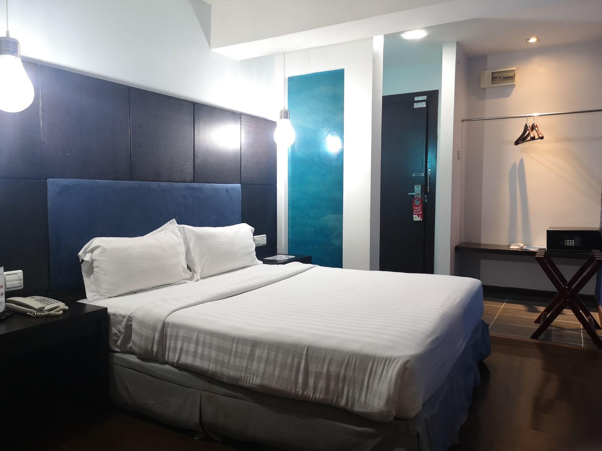 2 Inn 1 Boutique Hotel & Spa Sandakan Exterior photo