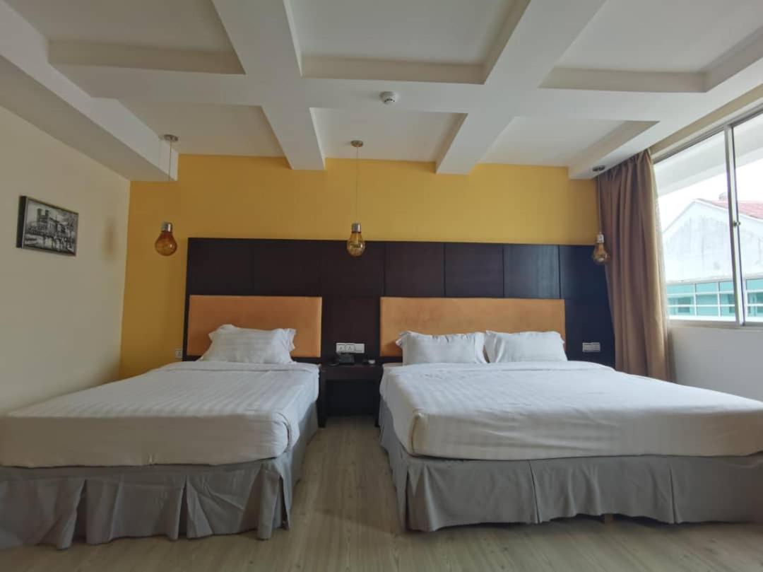2 Inn 1 Boutique Hotel & Spa Sandakan Exterior photo