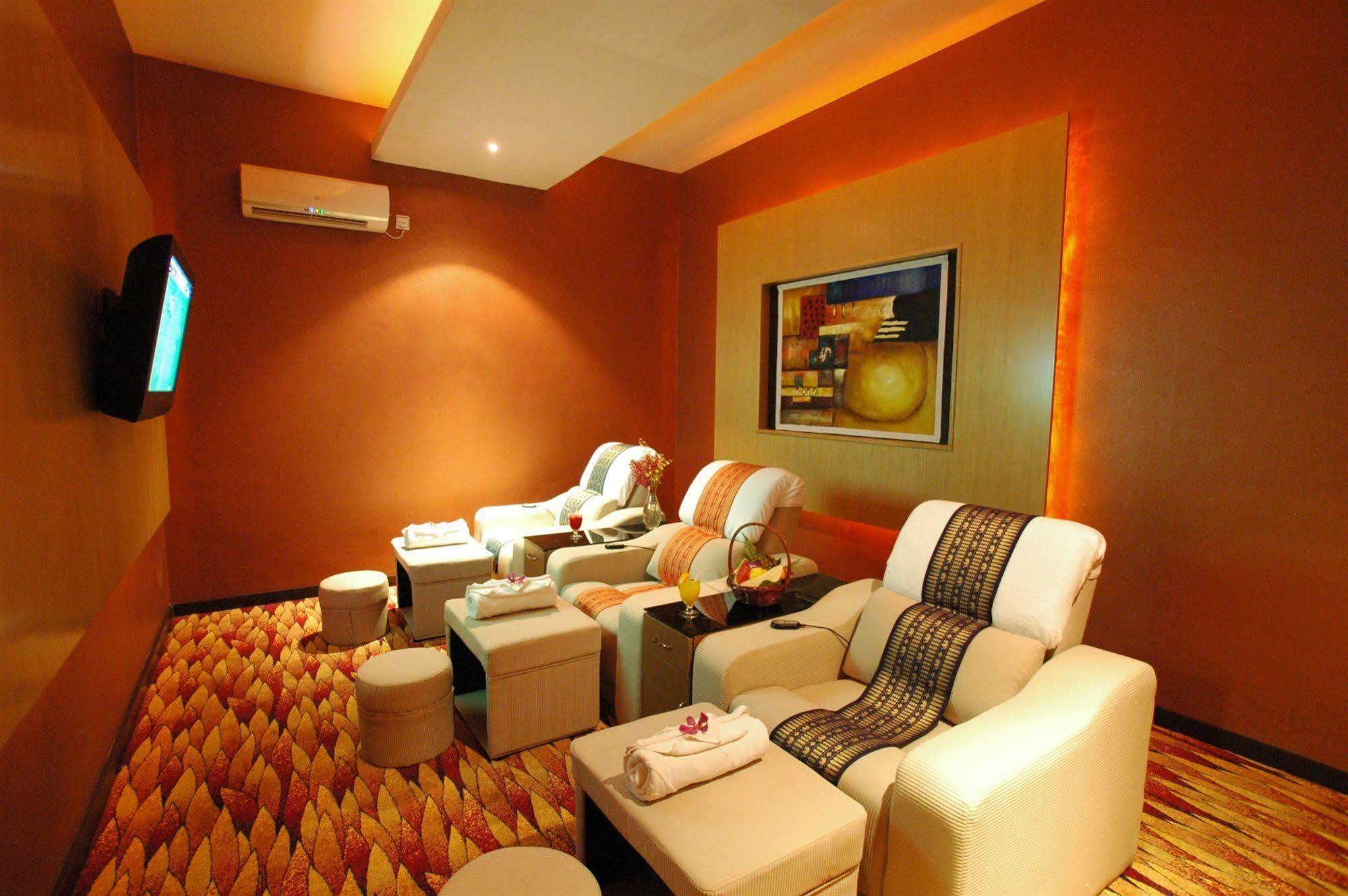 2 Inn 1 Boutique Hotel & Spa Sandakan Exterior photo